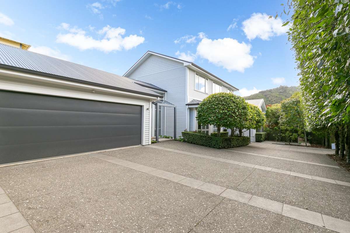 8 Lochiel Road_0