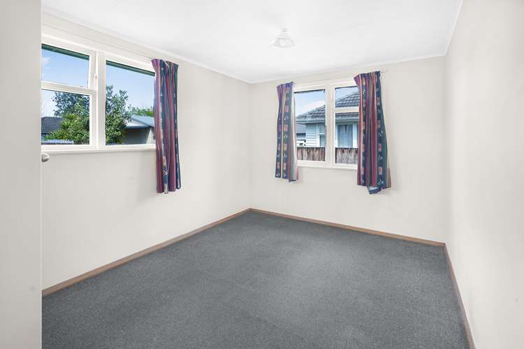 14 Yeats Crescent Fairfield_8