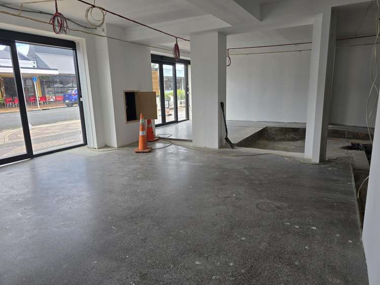 44 Edinburgh Street Pukekohe_6