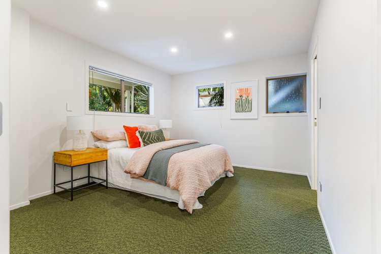 15 Valley Road Titirangi_17