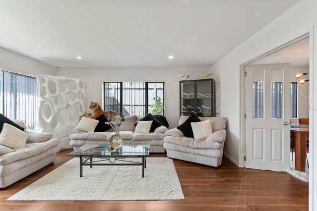 89 Baverstock Road Flat Bush_1