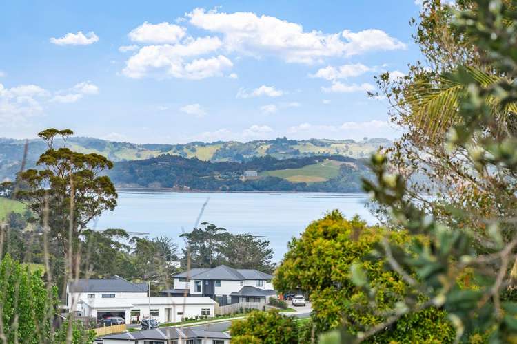 2 Brigitte View Snells Beach_3