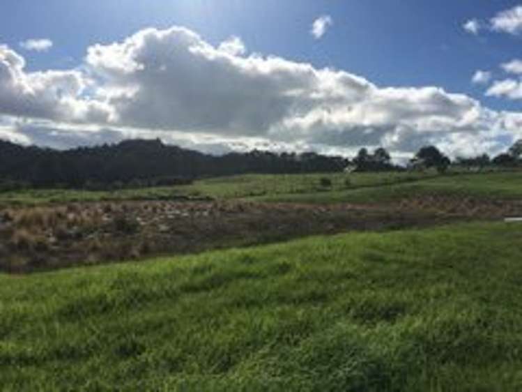 46 Riordan Lane Whitford_4