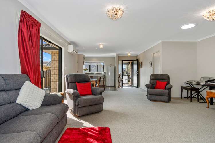 27 Tatahi Cove Papamoa_10