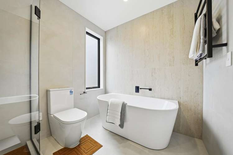 1/6 Allington Road Royal Heights_21