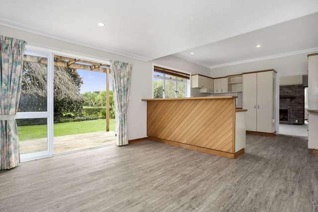 589 Victoria Road Pukemoremore_4