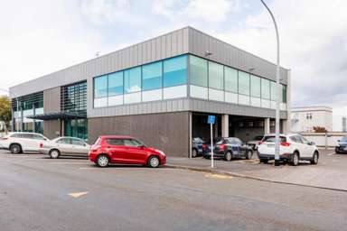 243 Broadway Avenue_4