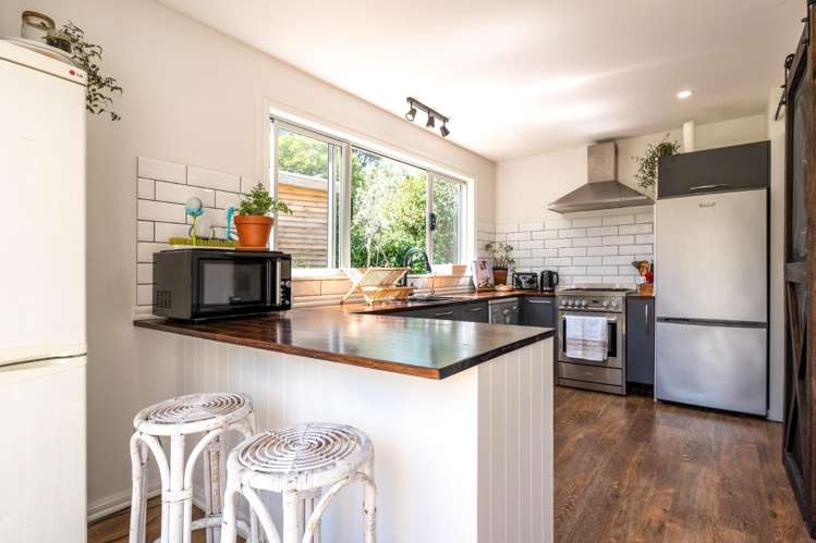 25 Alison Road 10075_3