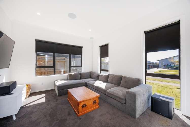 29 Sardinia Grove Fitzherbert_7