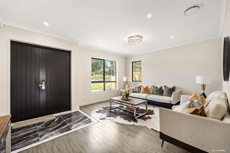 24 Koromeke Street Flat Bush_2