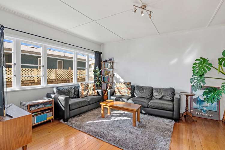 1/32 Taupata Street Stoke_8