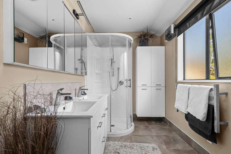 120 Hillview Road Alexandra_21