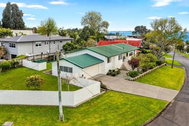 6 Luplau Crescent_1