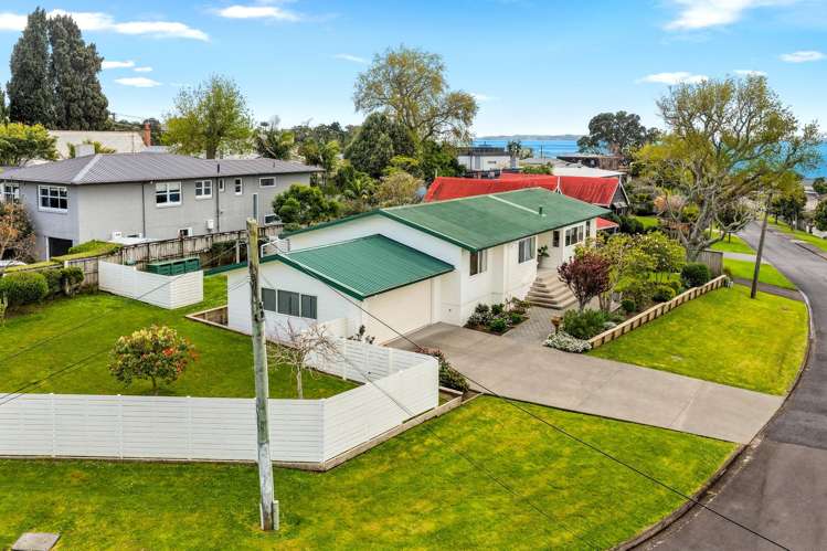6 Luplau Crescent_1