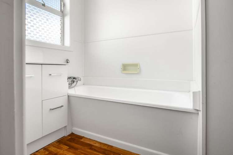 51 Aberdeen Drive Dinsdale_16