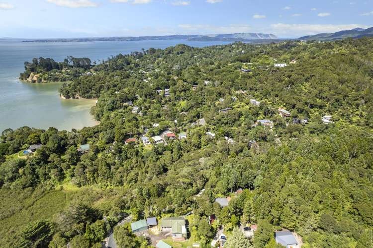 123 Laingholm Drive Laingholm_22