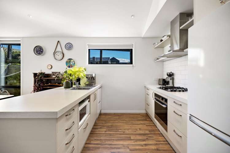 2 Huxley Place Dalefield/Wakatipu Basin_3