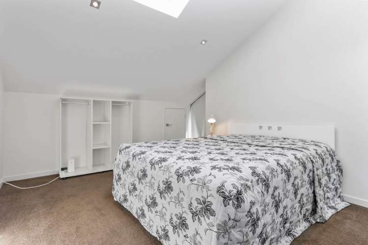 22 Wilding Avenue Epsom_13