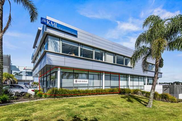 High profile corner offices in Albany