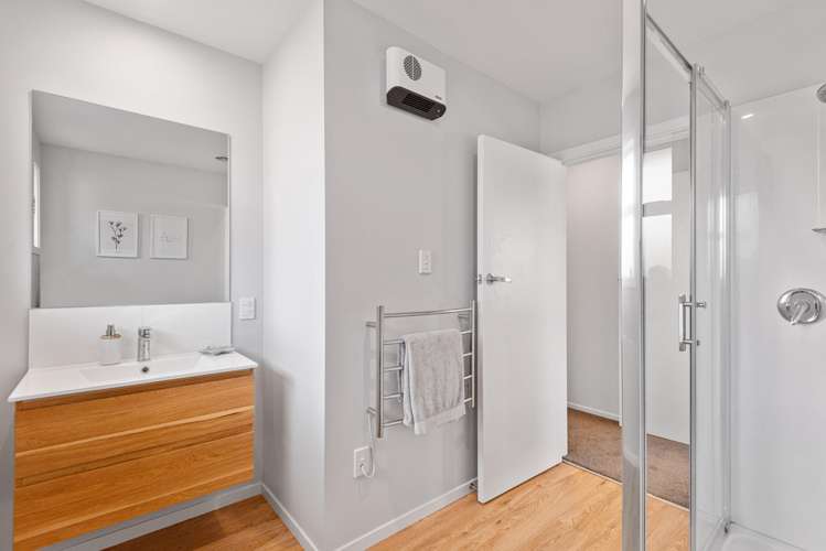 26 Reynolds Avenue Bishopdale_13