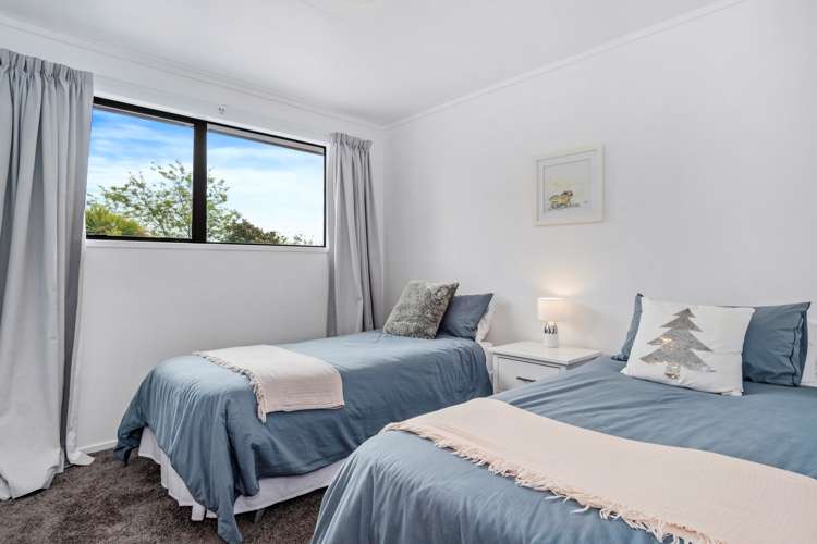 75 Jonathon Street Brookfield_9