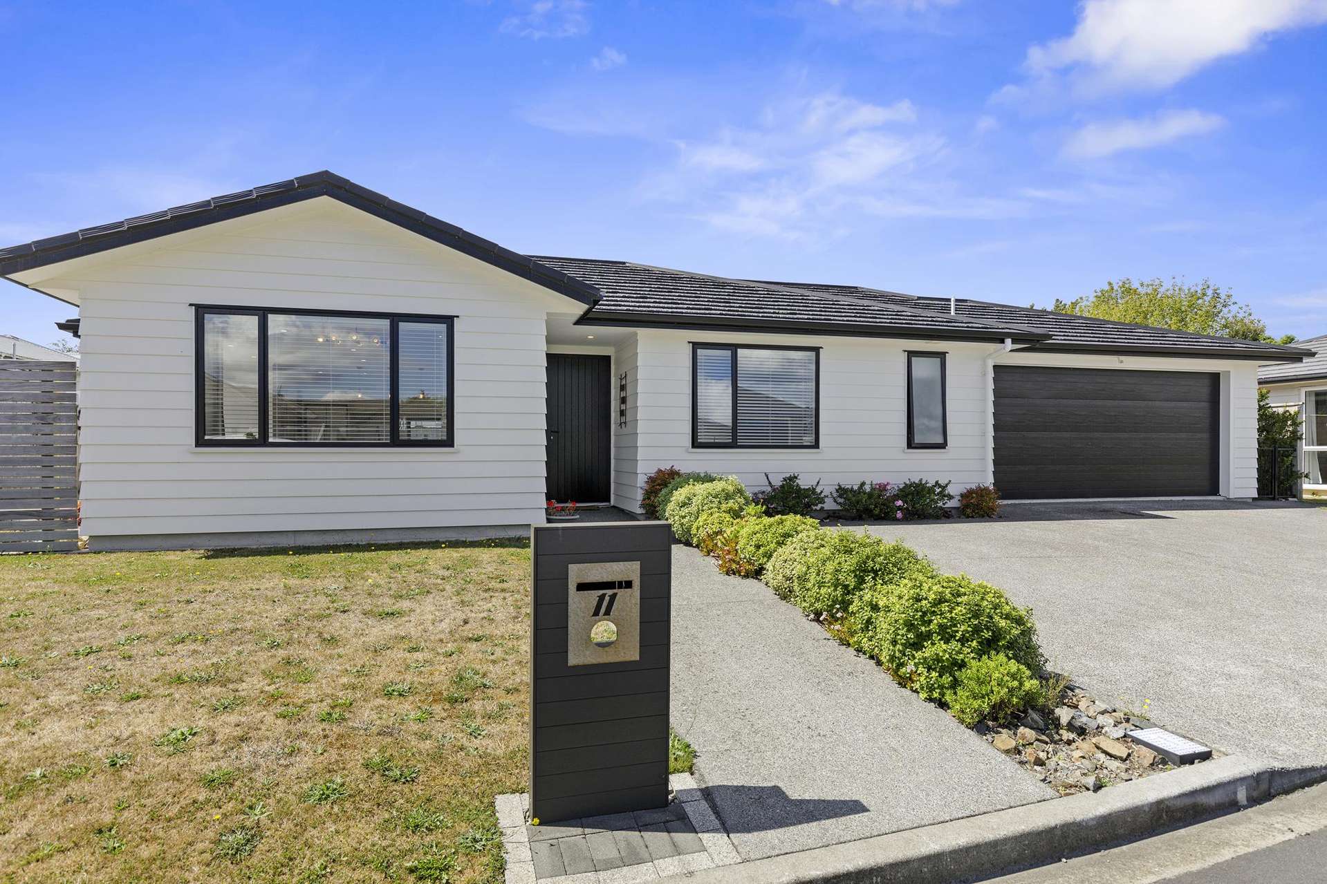 11 Poulson Grove Trentham_0