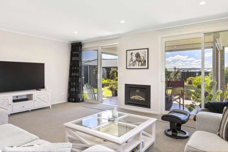 77 Harakeke Drive Wharewaka_3