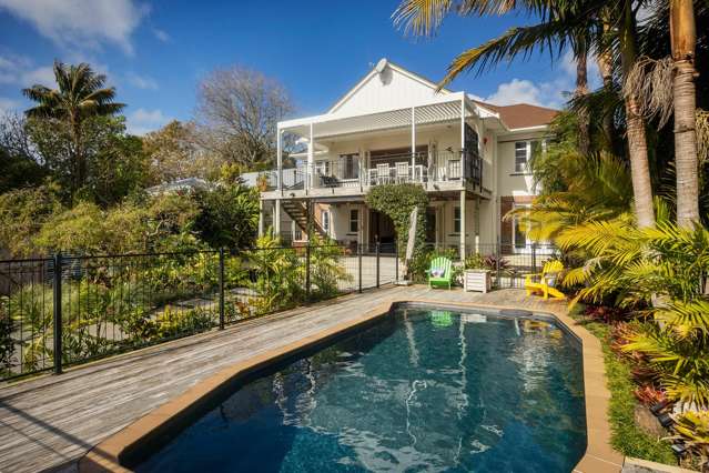 Exceptional Family Living with Poolside Luxury