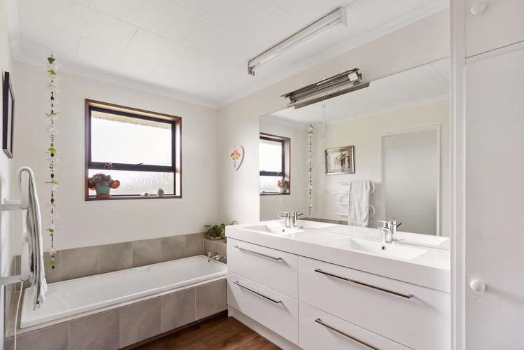 829 Landsborough Road Claremont_18