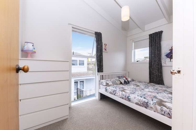 3/32a Clayburn Road Glen Eden_15