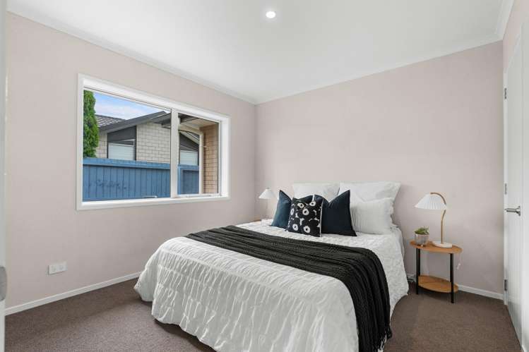 6 Azara Way Wigram_10