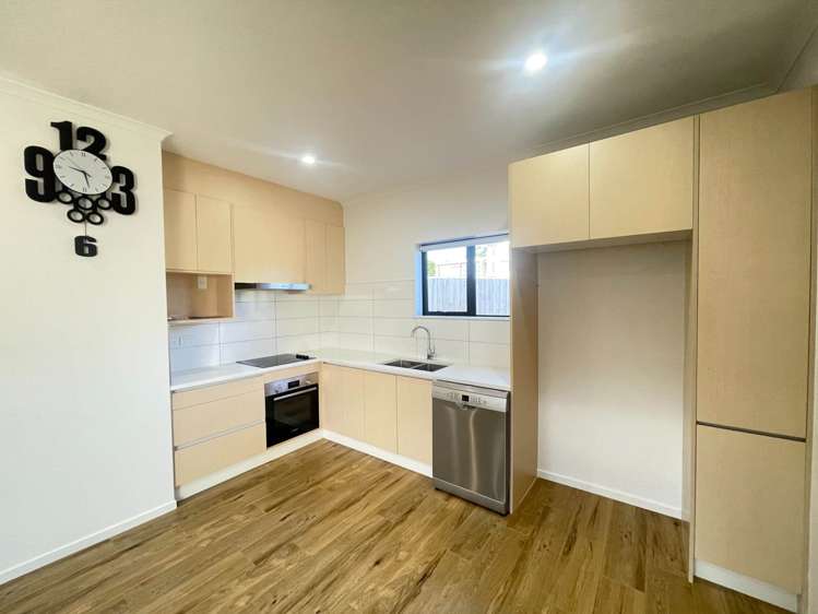 70b Woodglen Road Glen Eden_2