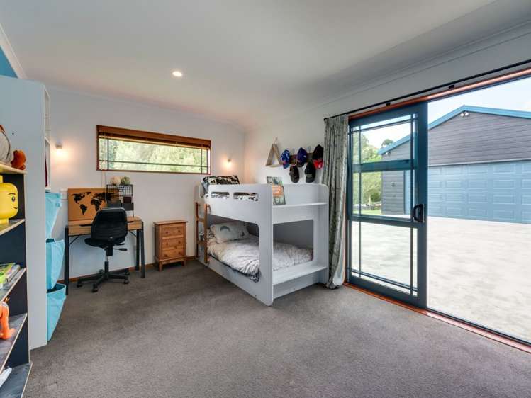 2 Hitiri Road Kinloch_15