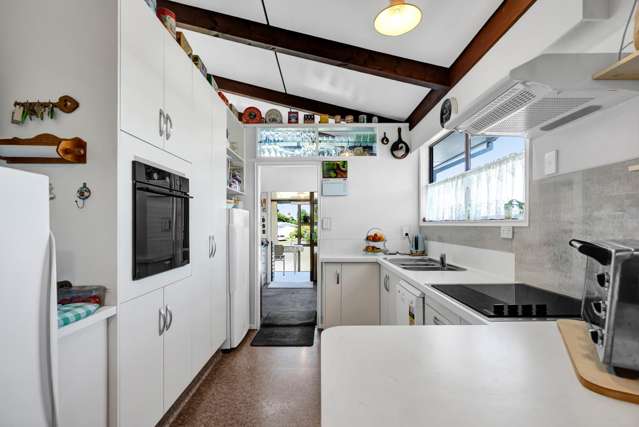 14 Trelawney Crescent Westown_4