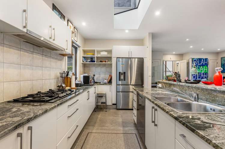 8/47 Shelly Beach Road Saint Marys Bay_11