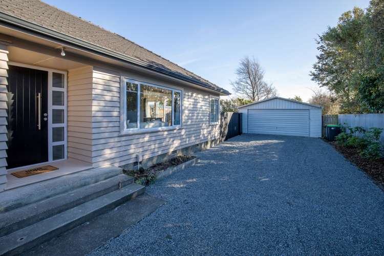 79 Gilberthorpes Road Hei Hei_18