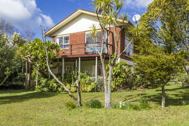 49 Mayfair Crescent Mairangi Bay_1