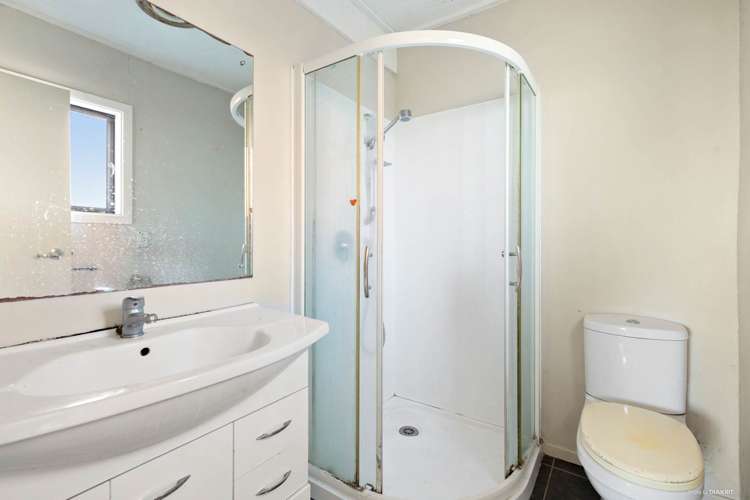 139 Donovan Street Blockhouse Bay_11