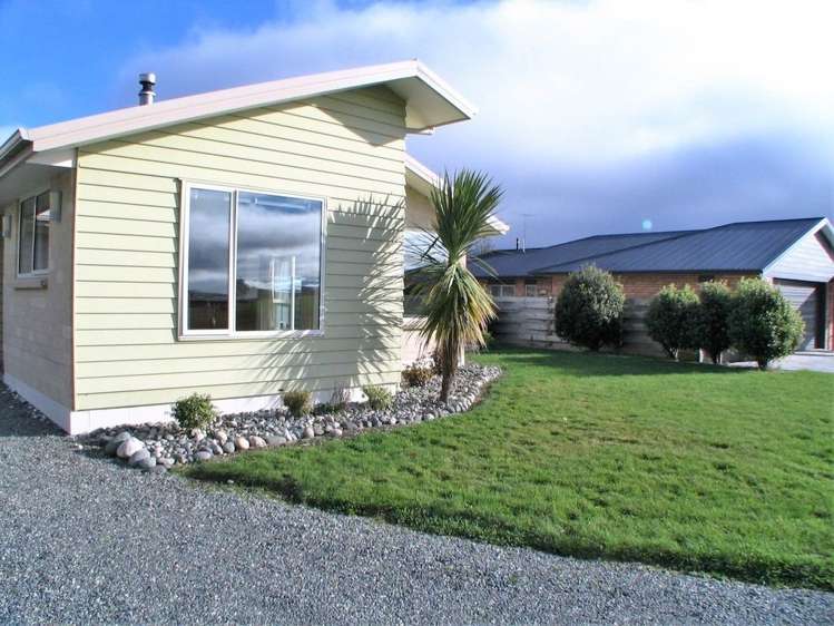 22 Cunaris Way Te Anau_16