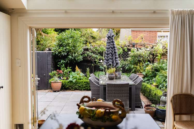 8 Adam Street Dunedin Central_14