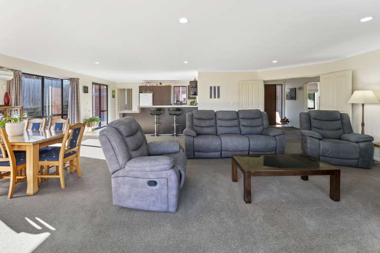 396 Suffolk Road Stoke_2