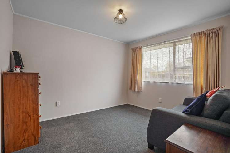 33a Karen Crescent Dinsdale_5