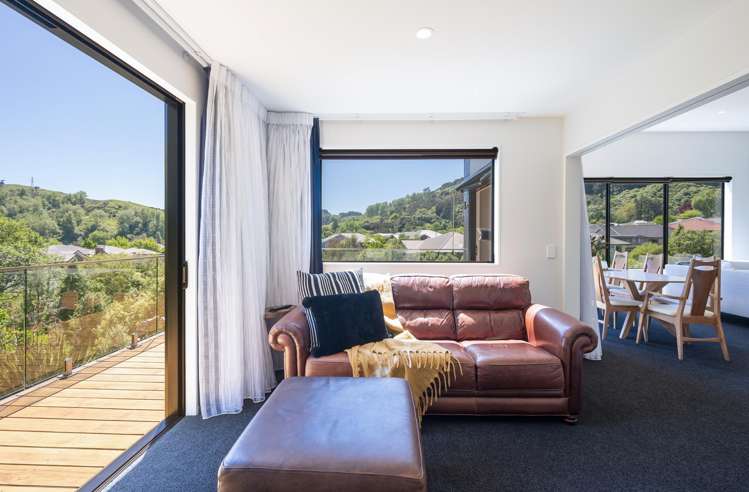 4 Kingfisher Lane Stoke_8