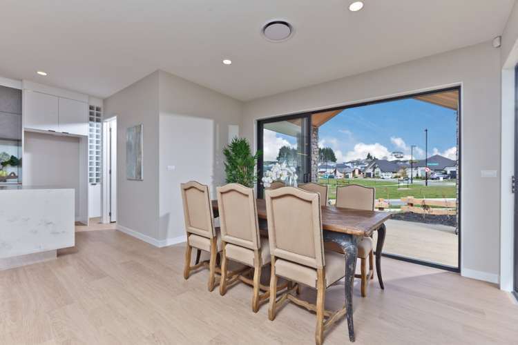 78 Colonial Drive Silverdale_7