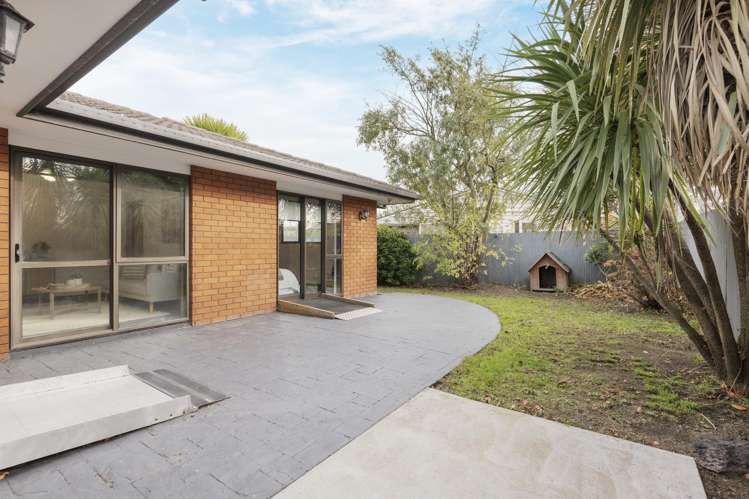 2/437 Greers Road Bishopdale_14
