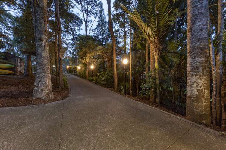 17 Tane Road Laingholm_14