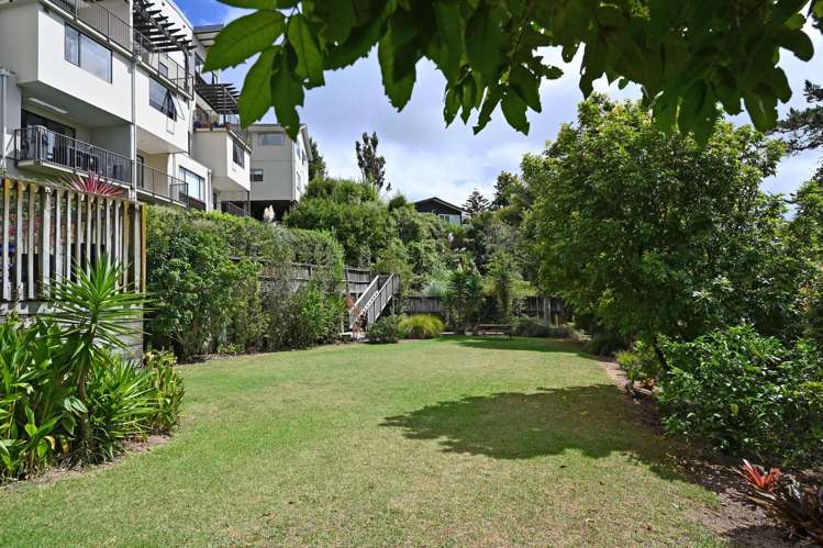 B101/525 East Coast Road Browns Bay_24