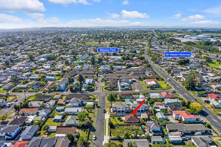 8 Gardiner Grove Mangere East_19