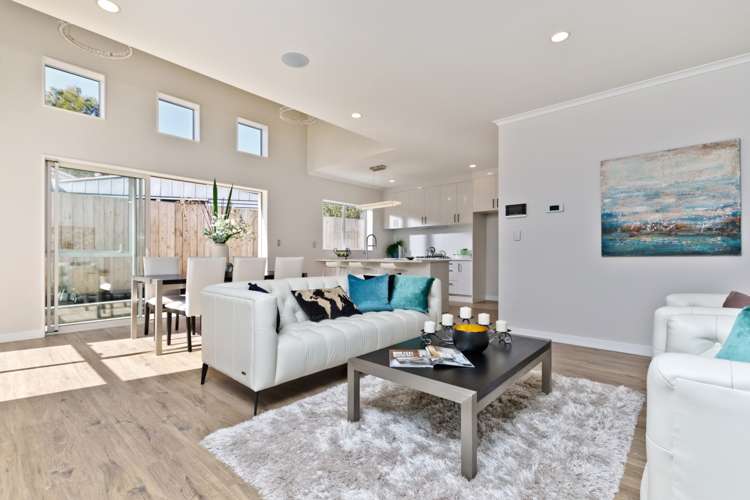 2 Ti Kouka Place Te Atatu Peninsula_12