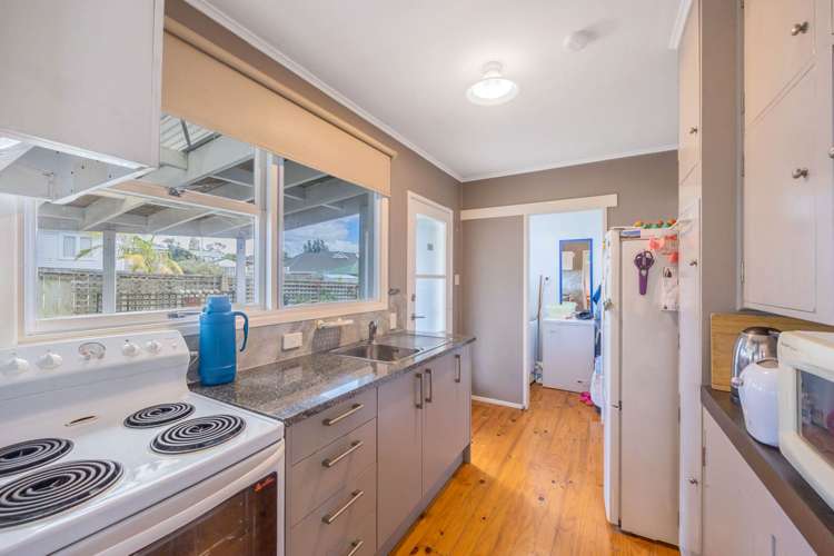 1/27 Raleigh Road Northcote_6